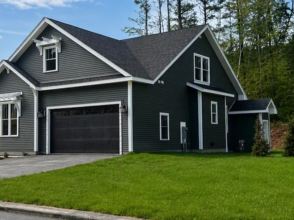103 Lady Walsingham Way, Laconia, NH 03246