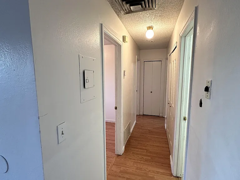 987 Iowa Ave #B — Photo 3