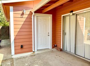 540 W 8th St #A, Davis, CA 95616