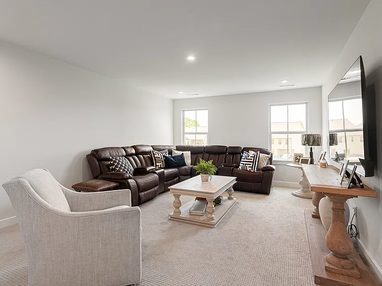 7122 Sky Meadow Dr — Photo 27