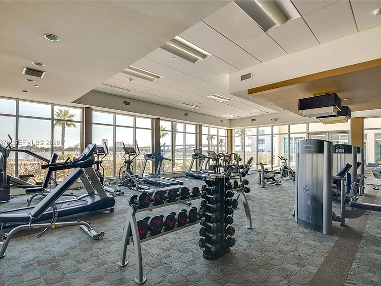 231 Riverside Dr #510 — Photo 41