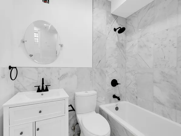 1085 Hancock Street image 22 of 37