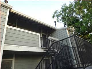 1st image of 2017 Castlebury Dr