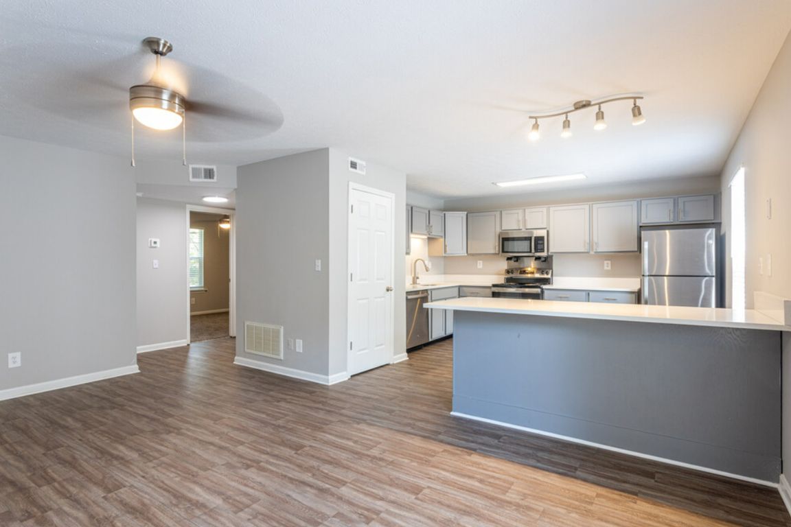 Radius West - 9800 Starlet Dr Fairdale KY (2 units available) | Zillow