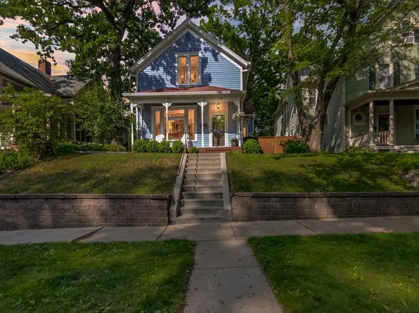 336 Maple St, Saint Paul, MN 55106