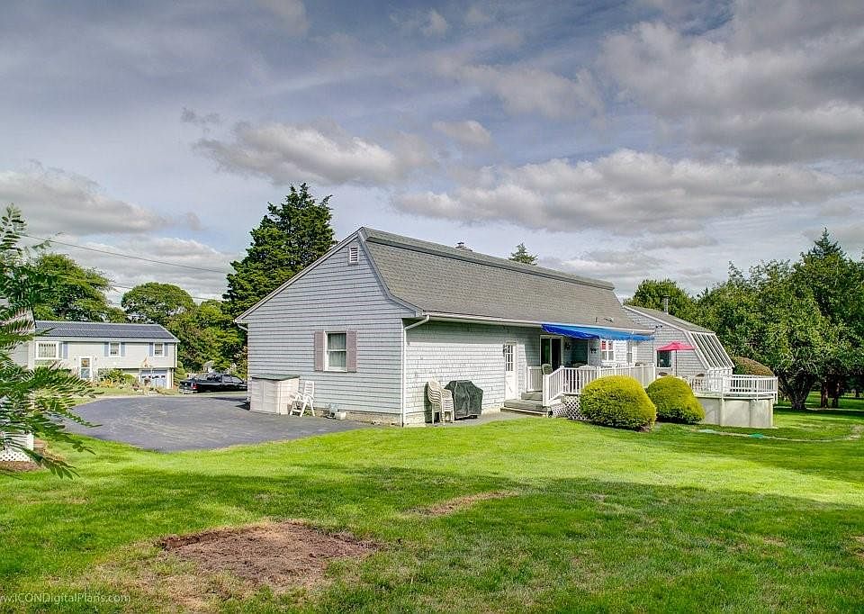 41 Woodland Dr, Portsmouth, RI 02871 Zillow