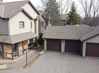11039 Oregon Cir, Bloomington, MN 55438