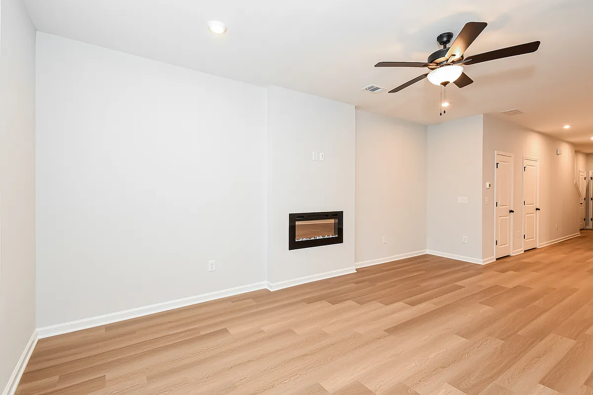 Building Photo - 103 Park Ridge Cir