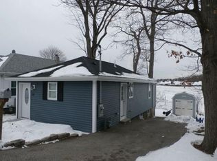 29 Colonial Rd, Weymouth, MA 02191