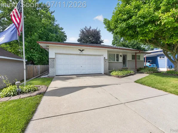 2721 Edgefield Dr, Waterford, MI 48328