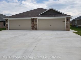 2107 Ingalls Ln APT B, Alma, AR 72921