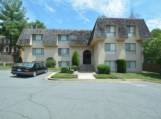6825 Washington Blvd, Arlington, VA 22205