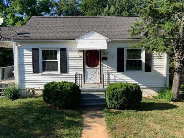 2927 Grand Ave NW, Roanoke, VA 24017