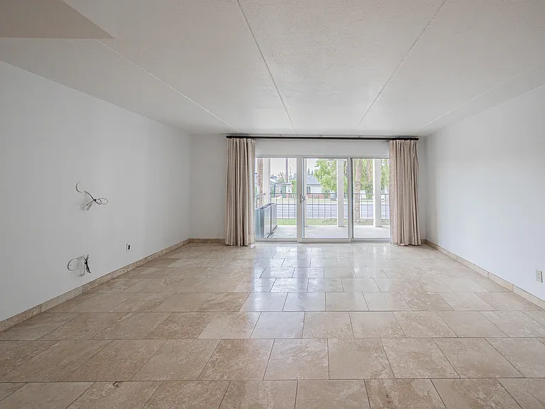 6502 N Central Ave #C103 — Photo 8