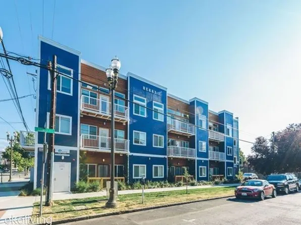 G1510 - Herby, 1510 C St #104, Vancouver, WA 98663