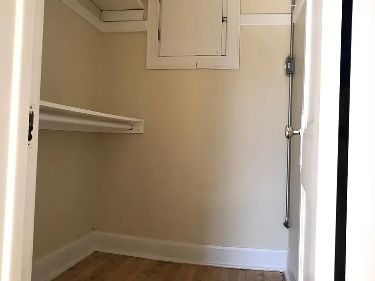 2734 W 18th St #2F — Photo 8