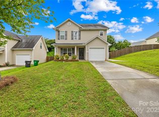 1023 Valley Ridge Rd, Charlotte, NC 28214