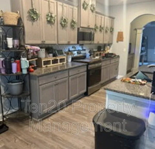106 White Oak Pl — Photo 4