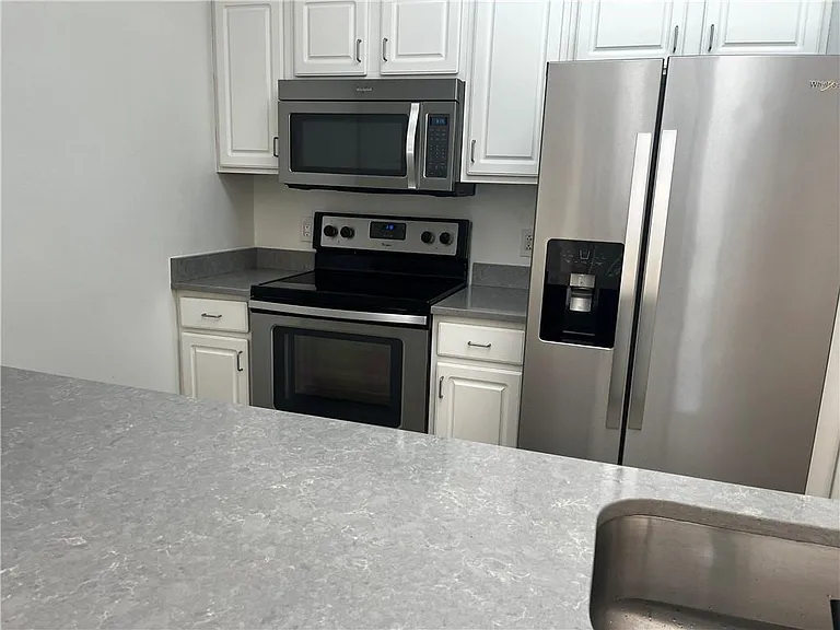 1000 Providence Pl #216 — Photo 2