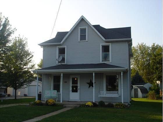 1st image of 208 Park Dr