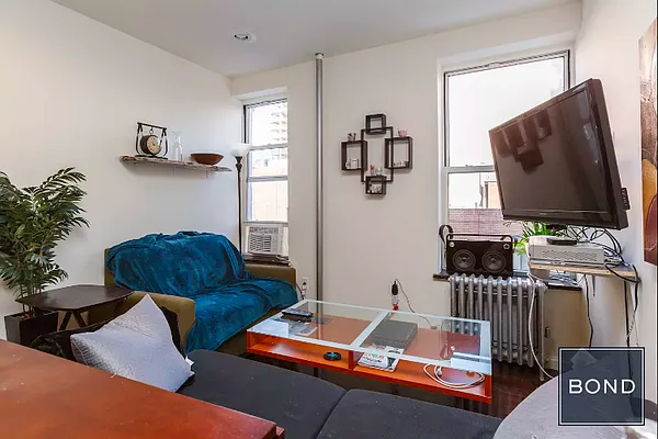 Rented by Bond New York | media 2