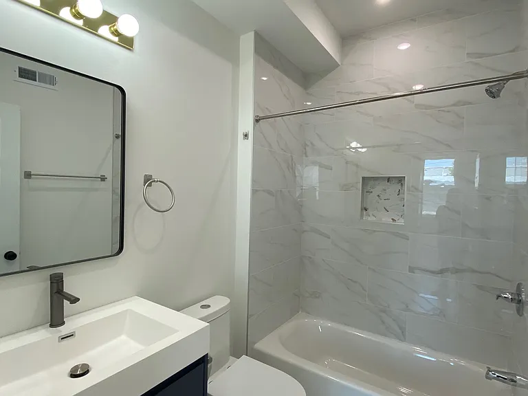 4202 Fairmount Ave #2 — Photo 9