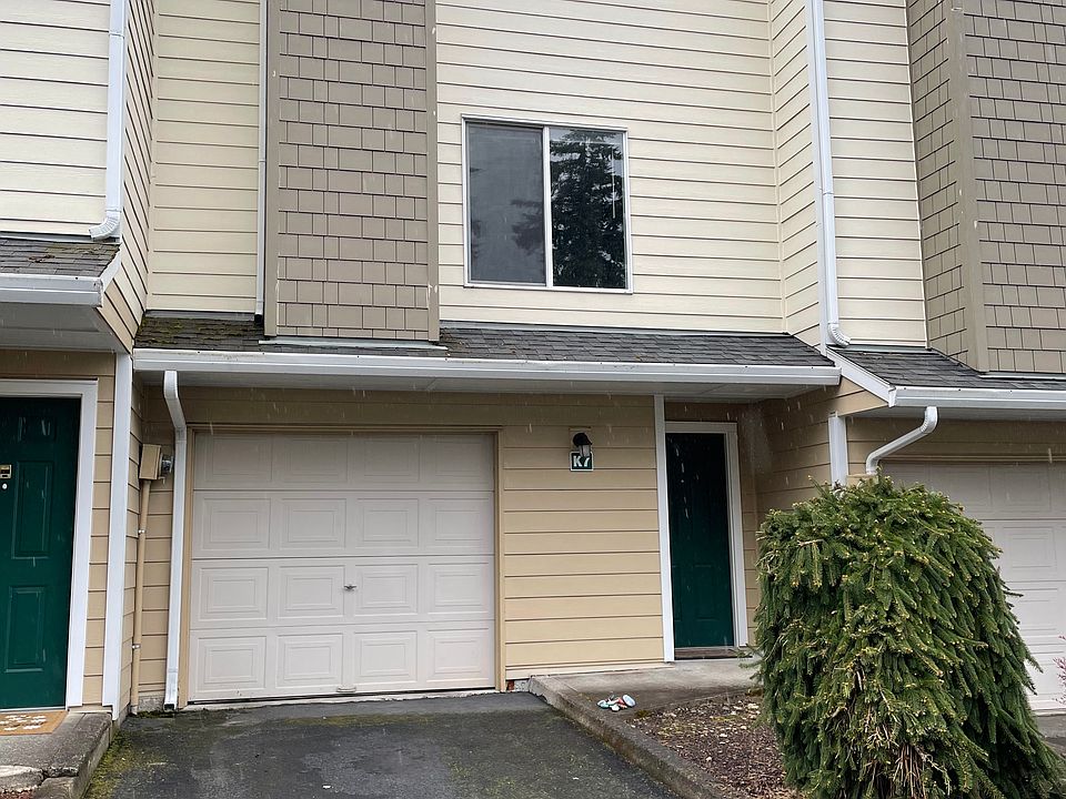 Single car garage with additional large storage area. Washer and dryer hookups.