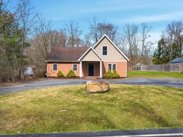 1227 Burlingham Road, Pine Bush, NY 12566