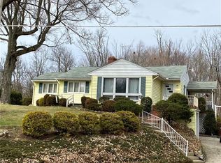 1505 Chew Rd, Mansfield, OH 44903