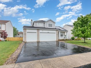 15020 W Abbey Ln, Lockport, IL 60441