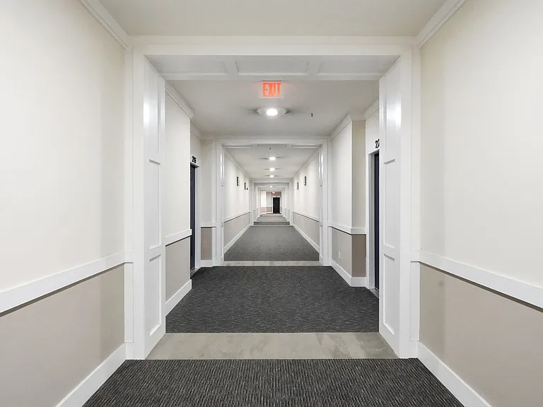1000 E Woodlawn Rd #216 — Photo 10
