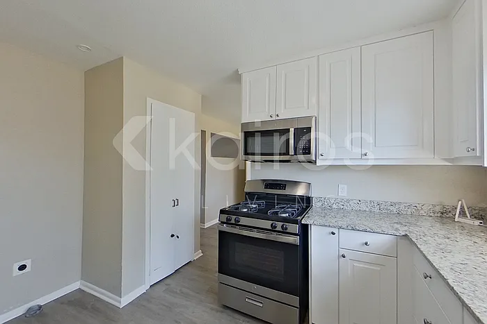1509 Bell St — Photo 4