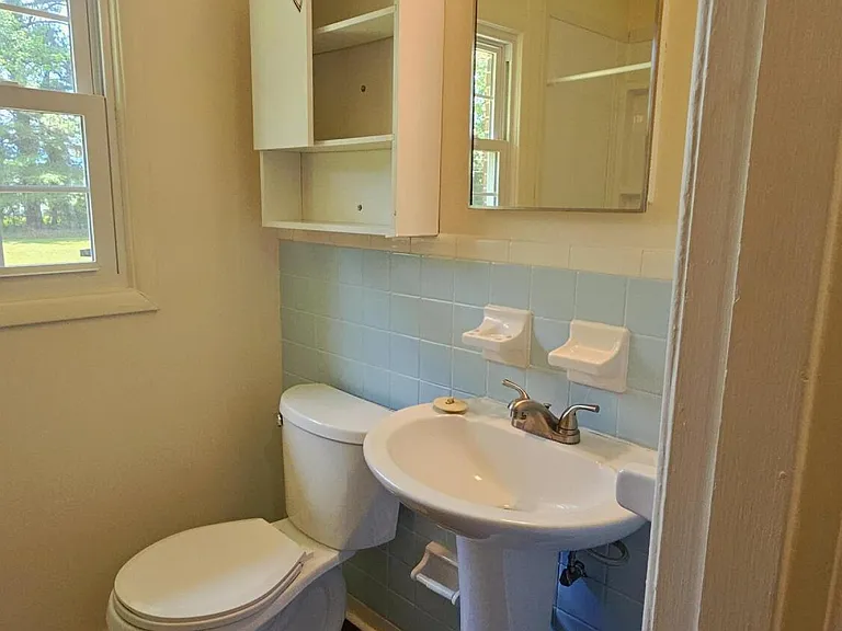 108 Princeton Dr — Photo 5