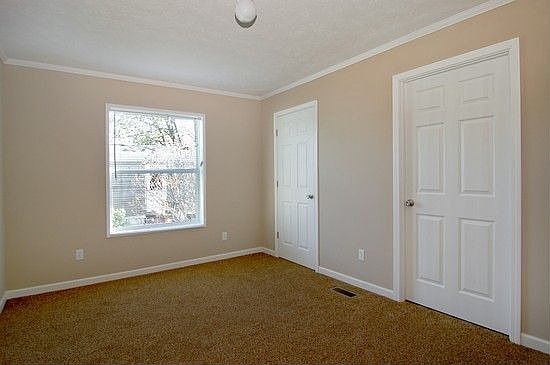 7300E10thAve_viewer_14