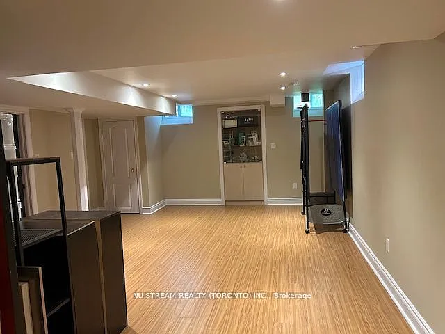 12 Preakness Dr — Photo 11