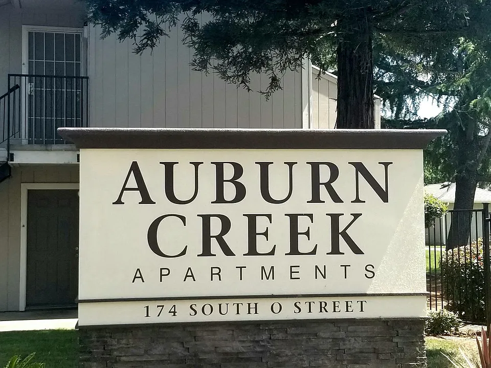 Auburn Creek Apartments