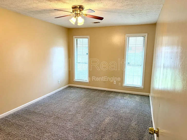 2140 Meadowview Ct SE #A — Photo 13