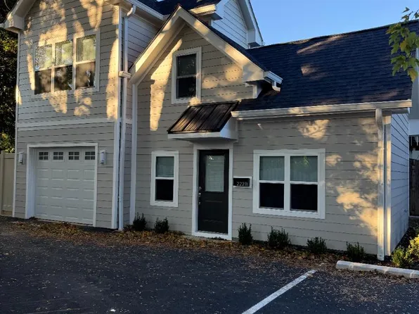 222 E King St, Malvern, PA 19355