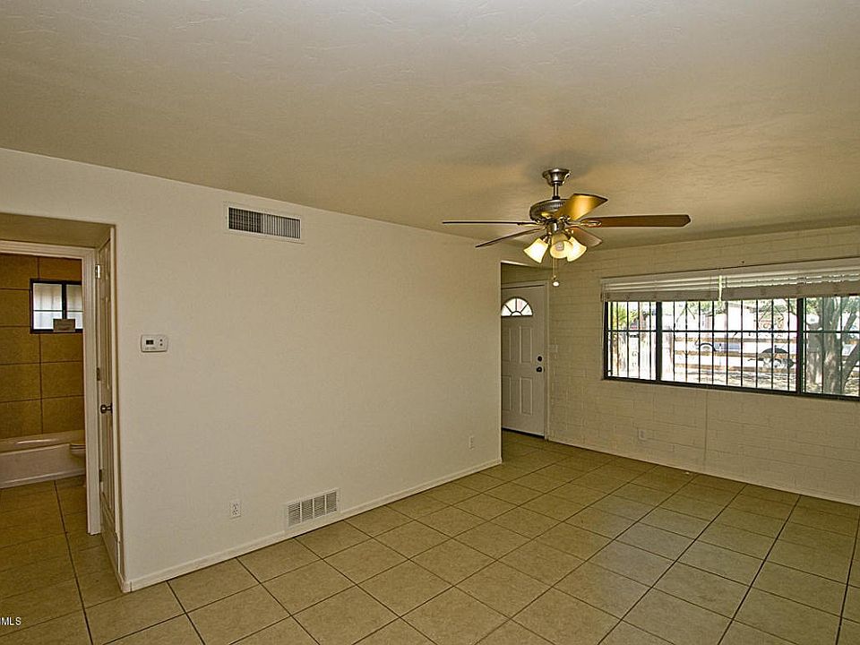 1st image of 2719 N Fontana Ave