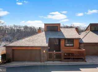 2135 Cabots Point Ln, Reston, VA 20191