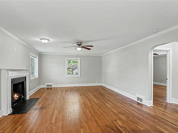 4th image of 213 Styers Rd