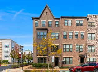 45114 Kincora Dr, Sterling, VA 20166