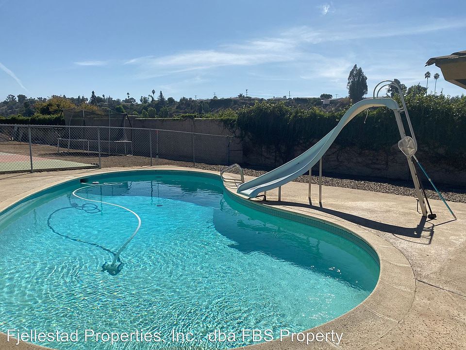 1st image of 6833 Airoso Ave