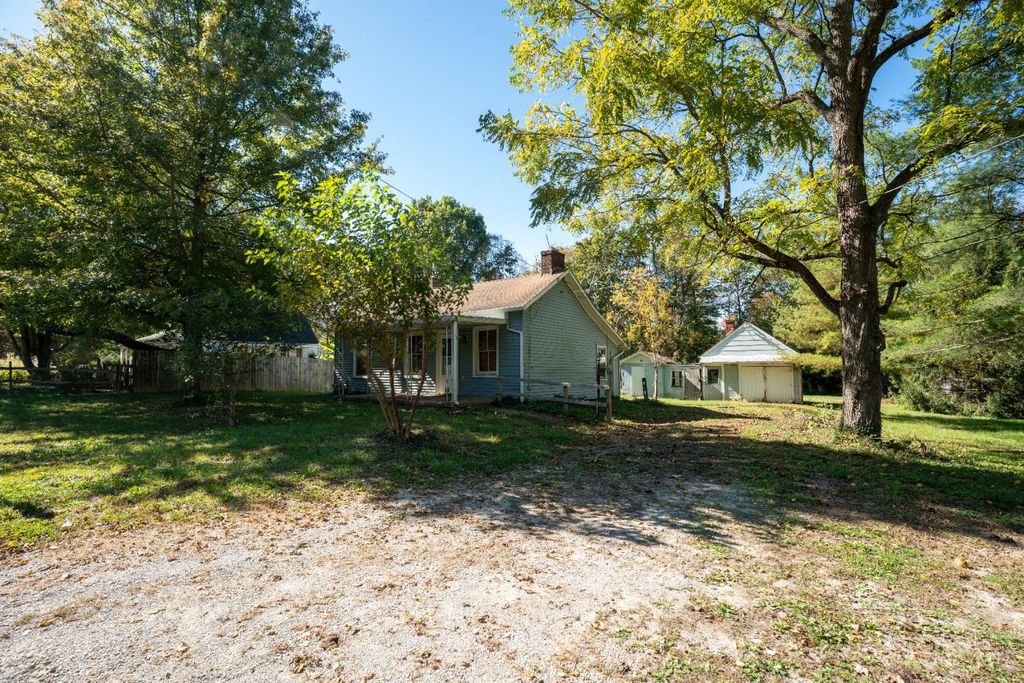 Real estate listing image
