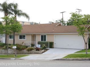 28010 Langside Ave, Santa Clarita, CA 91351