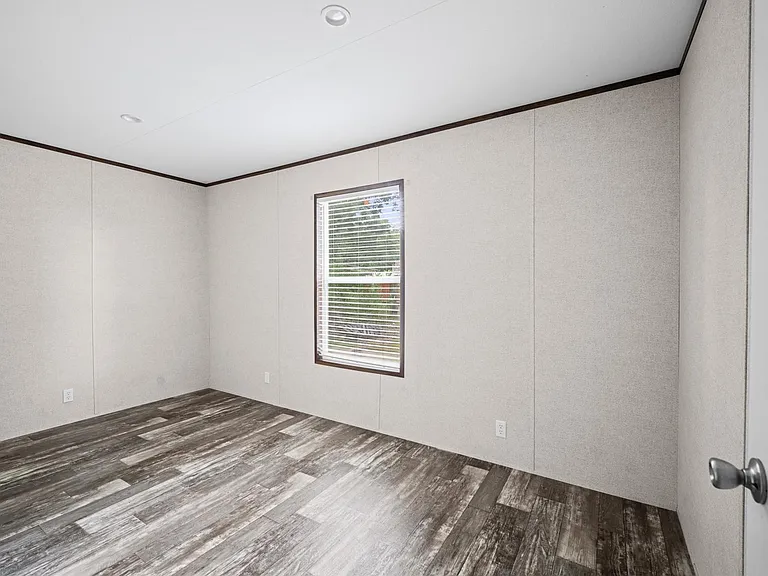423 Silliman St — Photo 7
