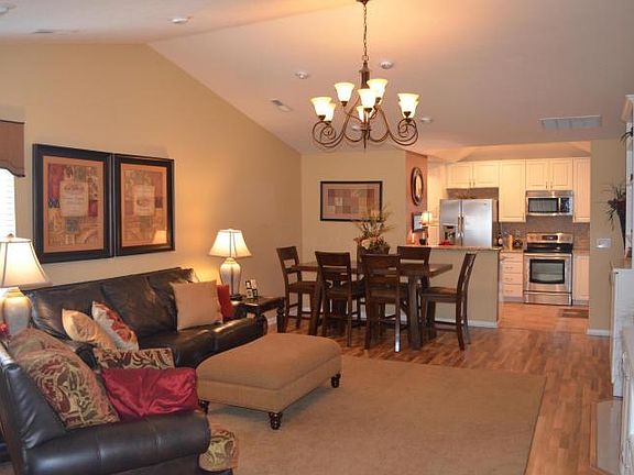 4th image of 1338 Allington Ln