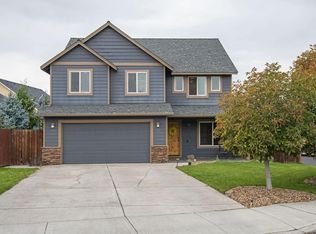 1441 NW 18th St, Redmond, OR 97756
