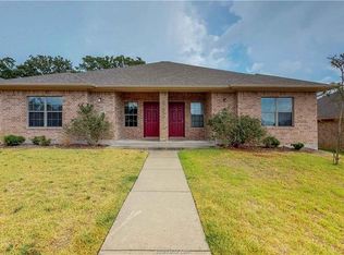 4415 Reveille Rd, College Station, TX 77845