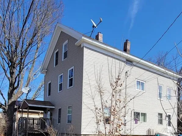 27 Railroad Street, Putnam, CT 06260